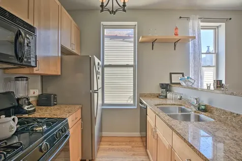 1409 West Superior Street Chicago IL 60642