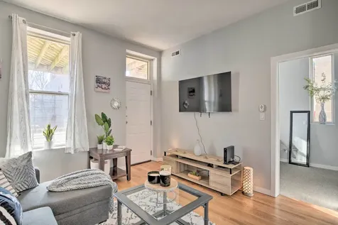 1409 West Superior Street Chicago IL 60642