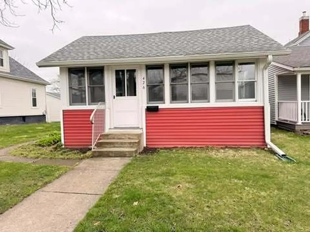 426 North Pleasant Street Princeton IL 61356