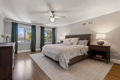 461 Clover Avenue Lake Forest IL 60045