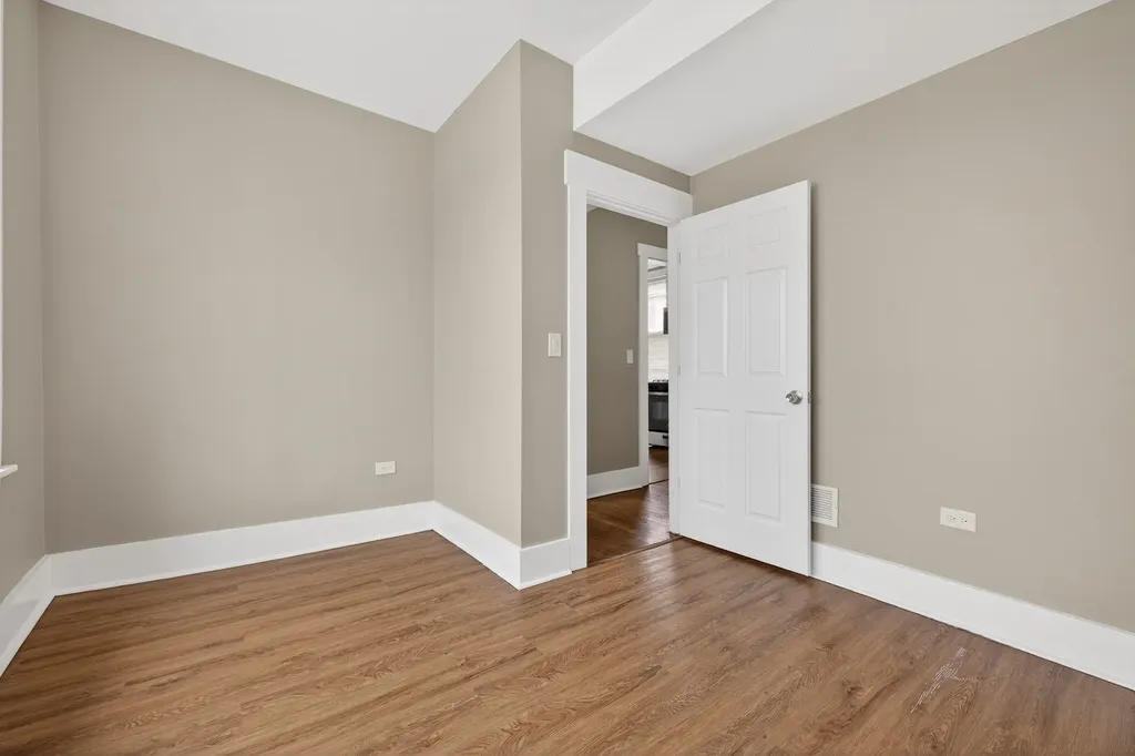 1431 South Tripp Avenue Chicago IL 60623