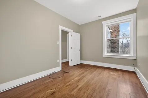 1431 South Tripp Avenue Chicago IL 60623