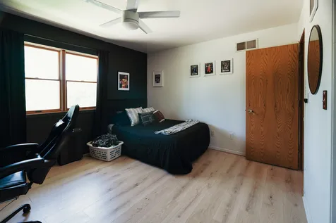 45 Oak Ridge Drive Lasalle IL 61301