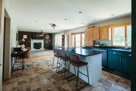 45 Oak Ridge Drive Lasalle IL 61301