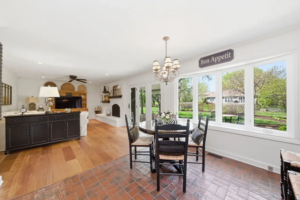 6662 Breckenridge Road Lisle IL 60532