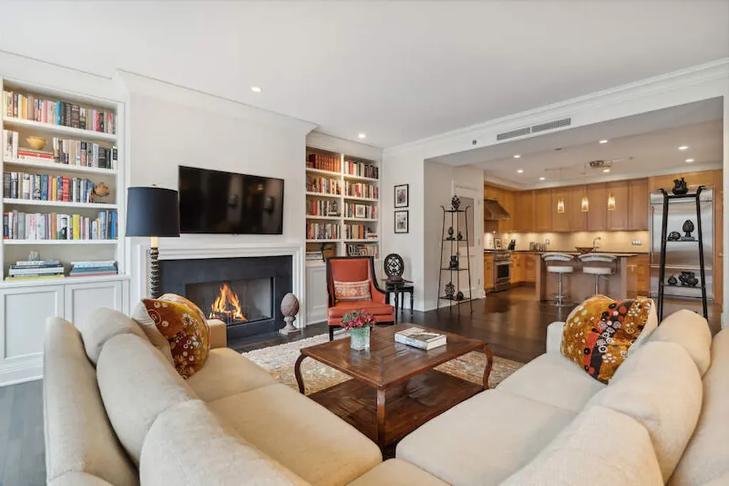840 North Lake Shore Drive Chicago IL 60611