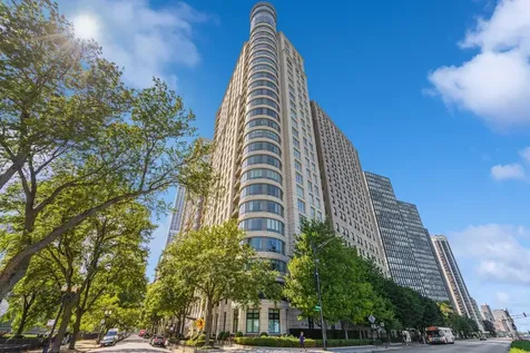 840 North Lake Shore Drive Chicago IL 60611