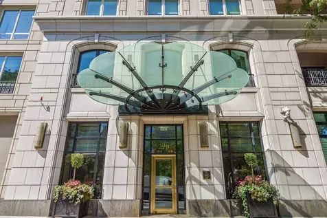 840 North Lake Shore Drive Chicago IL 60611