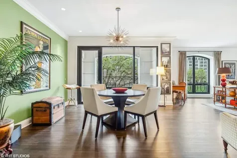 840 North Lake Shore Drive Chicago IL 60611