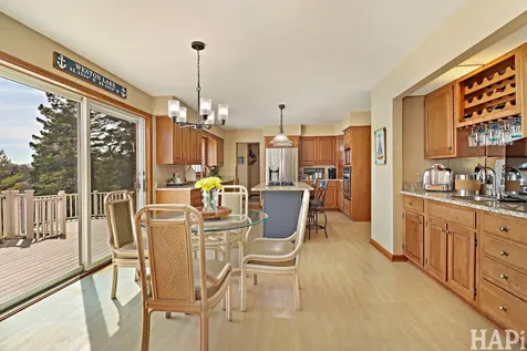 2916 North Bayview Lane Mchenry IL 60051
