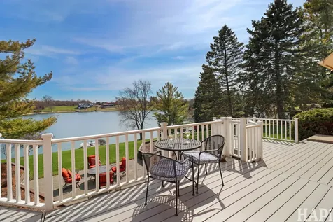 2916 North Bayview Lane Mchenry IL 60051