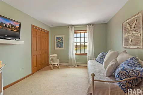 2916 North Bayview Lane Mchenry IL 60051