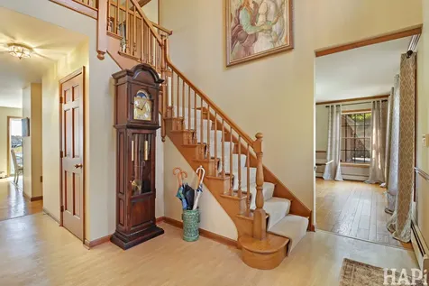 2916 North Bayview Lane Mchenry IL 60051