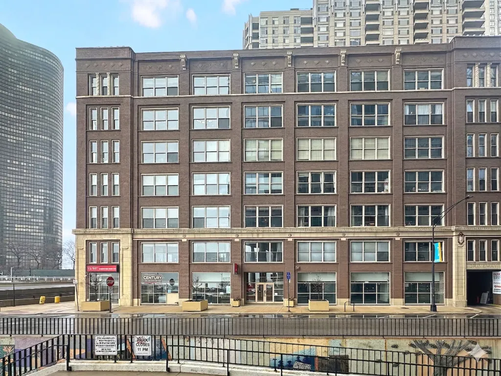 540 North Lake Shore Drive Chicago IL 60611