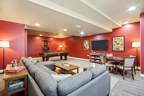1739 Newbridge Circle Elgin IL 60123