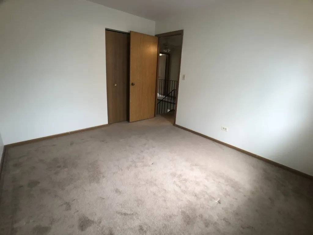 1208 Needham Road Naperville IL 60563