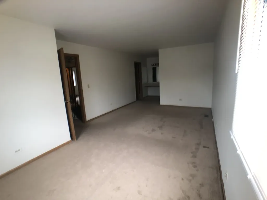 1208 Needham Road Naperville IL 60563