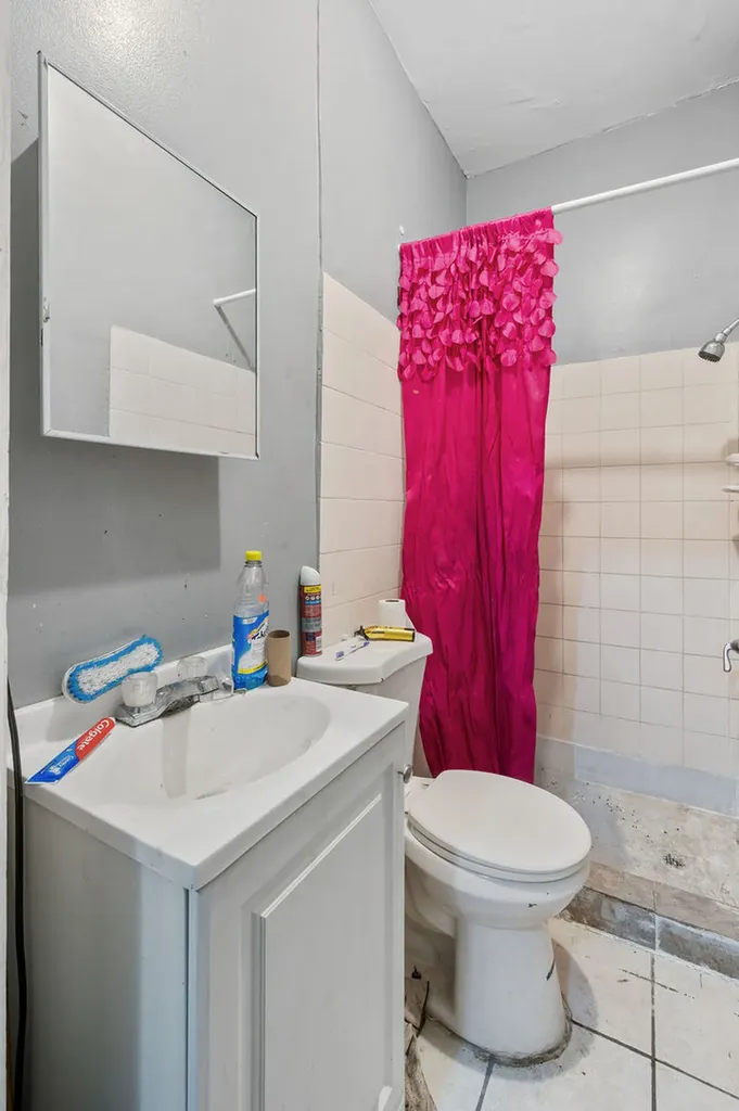 8420 South Burley Avenue Chicago IL 60617