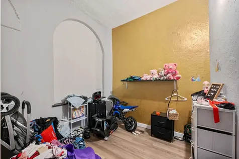 8420 South Burley Avenue Chicago IL 60617
