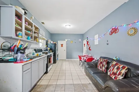 8420 South Burley Avenue Chicago IL 60617