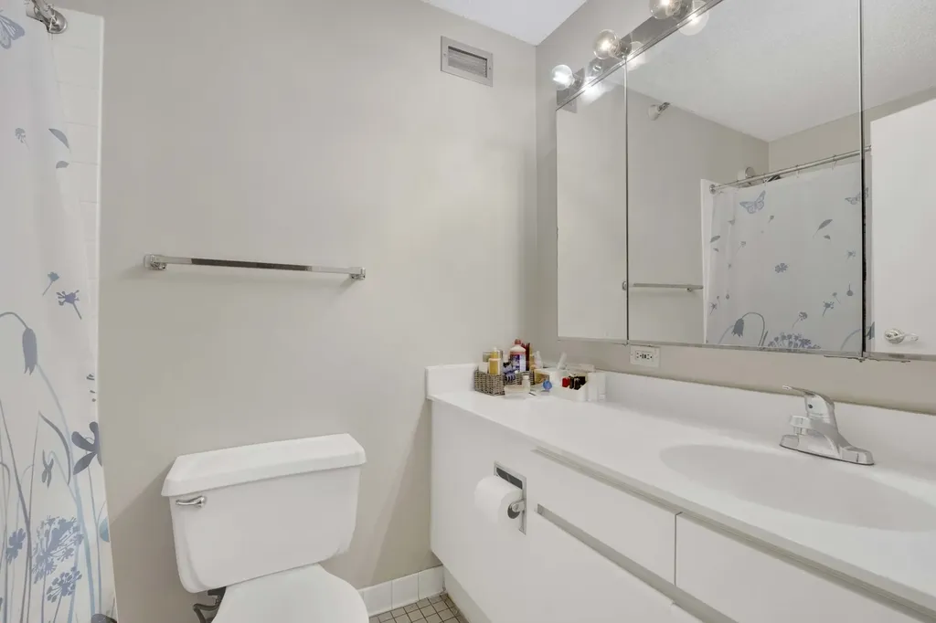 440 North Wabash Avenue Chicago IL 60611