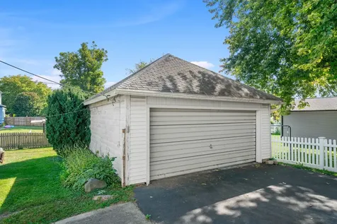 407 Ottawa Street Earlville IL 60518