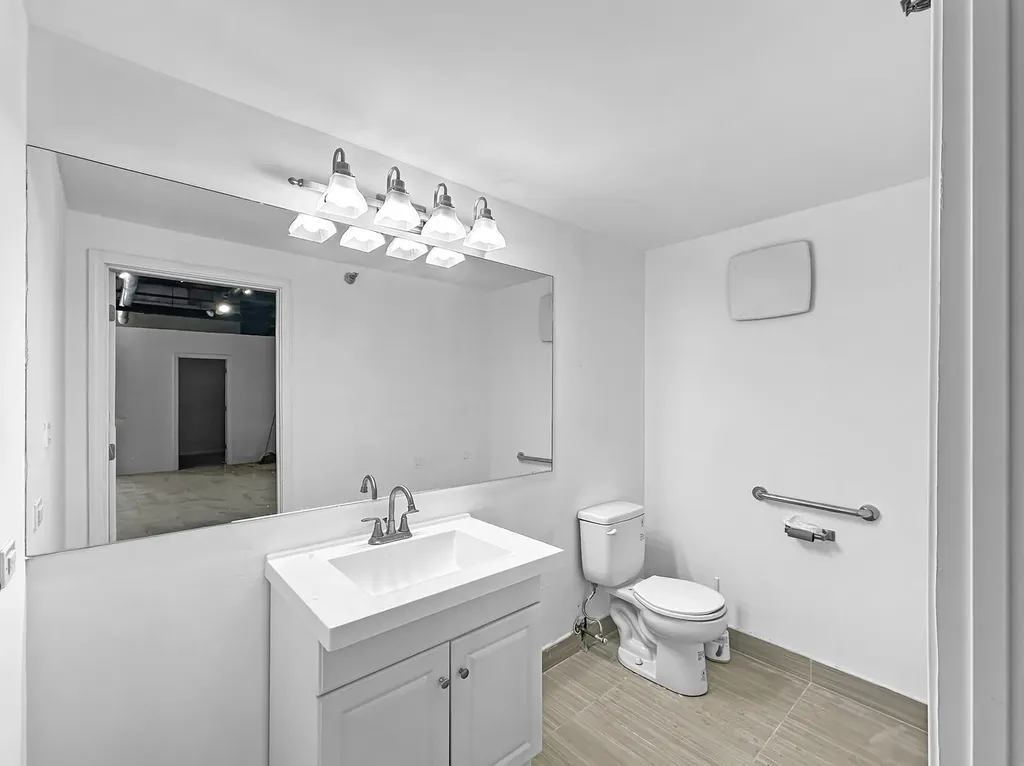 540 North Lake Shore Drive Chicago IL 60611