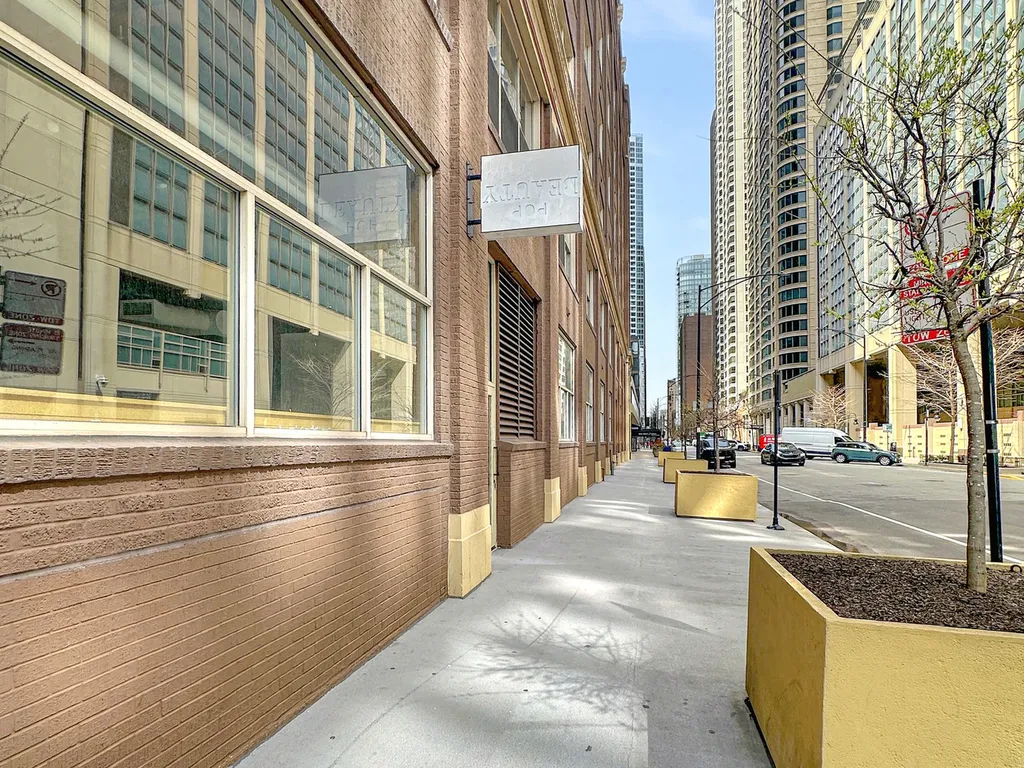 540 North Lake Shore Drive Chicago IL 60611