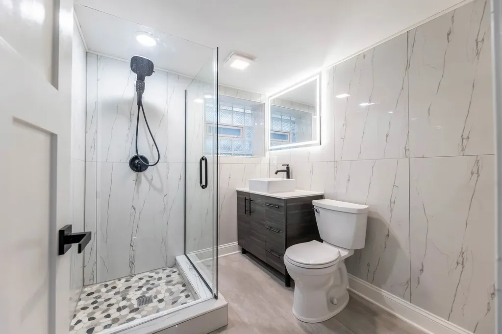7545 South Rhodes Avenue Chicago IL 60619