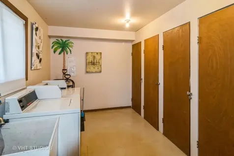 2016 North Harlem Avenue Elmwood Park IL 60707