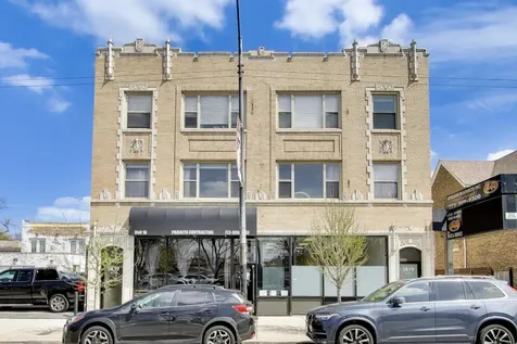 3839 North Western Avenue Chicago IL 60618