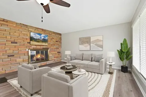 214 North Hunter Street Thornton IL 60476