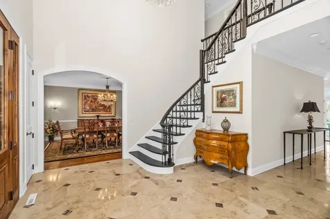575 Stable Lane Lake Forest IL 60045