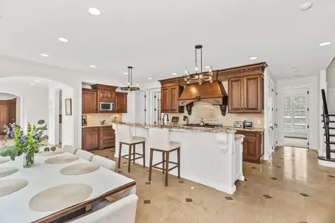 575 Stable Lane Lake Forest IL 60045