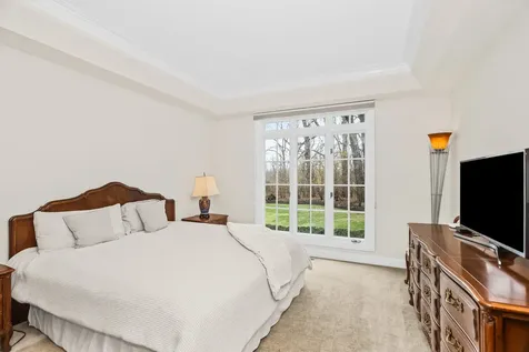 575 Stable Lane Lake Forest IL 60045