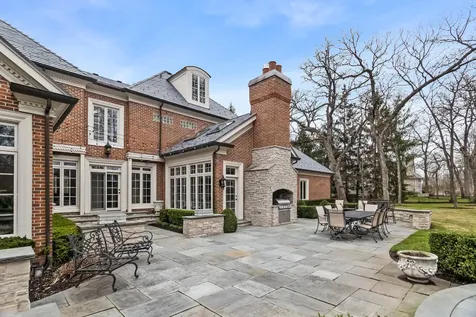 575 Stable Lane Lake Forest IL 60045