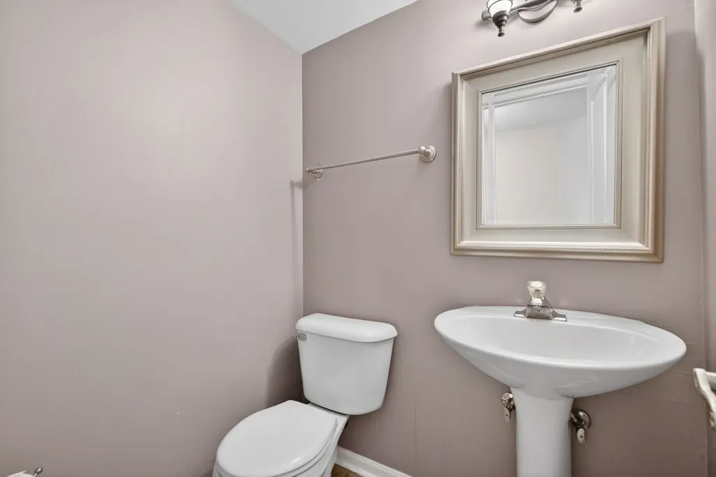 525 Revere Avenue Westmont IL 60559