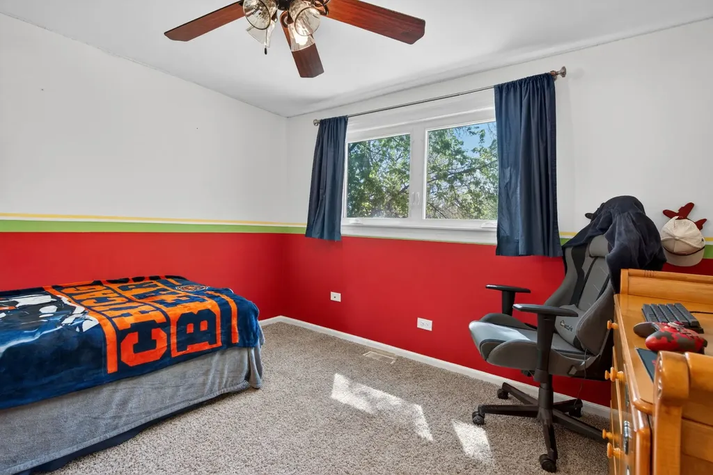 525 Revere Avenue Westmont IL 60559