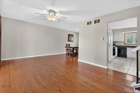 525 Revere Avenue Westmont IL 60559