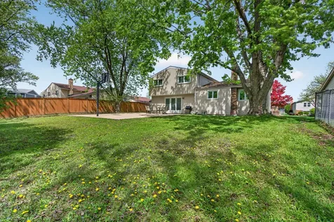 525 Revere Avenue Westmont IL 60559