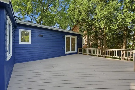2804 Russett Road Mchenry IL 60050