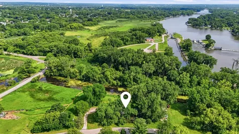 2804 Russett Road Mchenry IL 60050