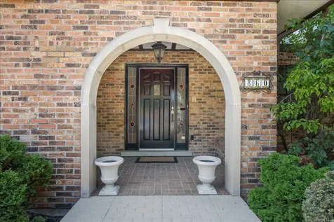 860 Heather Road Deerfield IL 60015
