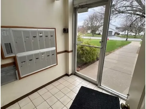 18320 Robin Lane Homewood IL 60430