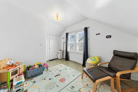 6948 West Berwyn Avenue Chicago IL 60656