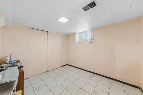 6948 West Berwyn Avenue Chicago IL 60656