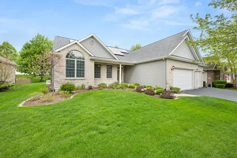 223 Quinlan Avenue Dekalb IL 60115