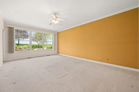 223 Quinlan Avenue Dekalb IL 60115