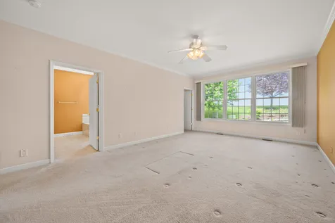 223 Quinlan Avenue Dekalb IL 60115