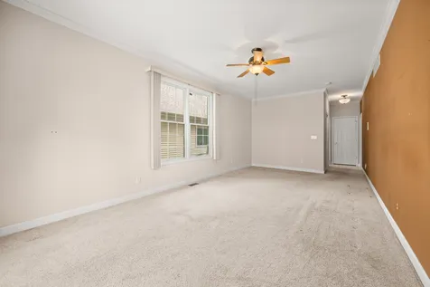 223 Quinlan Avenue Dekalb IL 60115